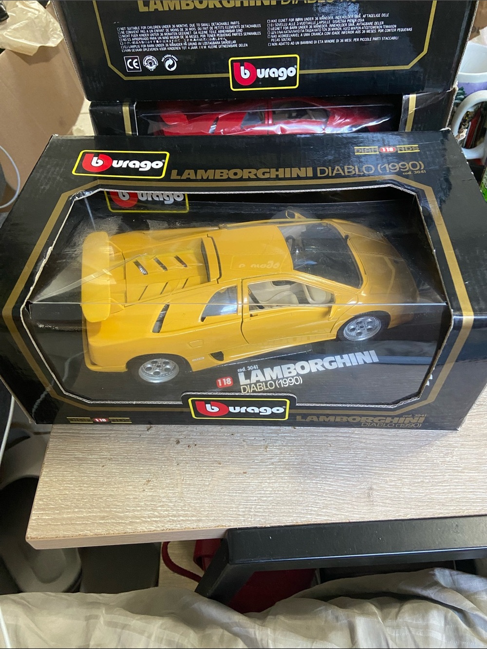 Vintage Bburago - Lamborghini Diablo (1990) Yellow Die-Cast Model Car, 1/18